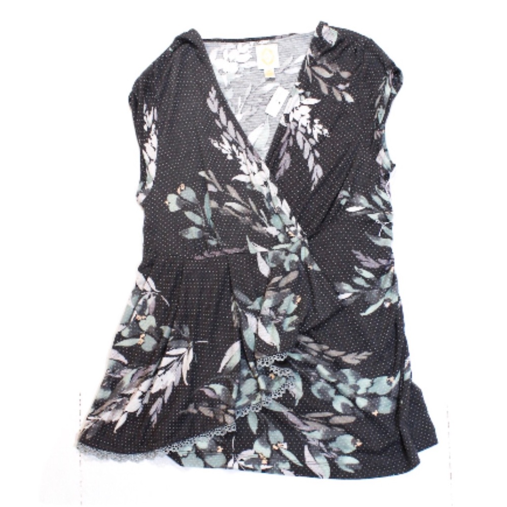 Anthro Ric Rac humbled hydrangea top